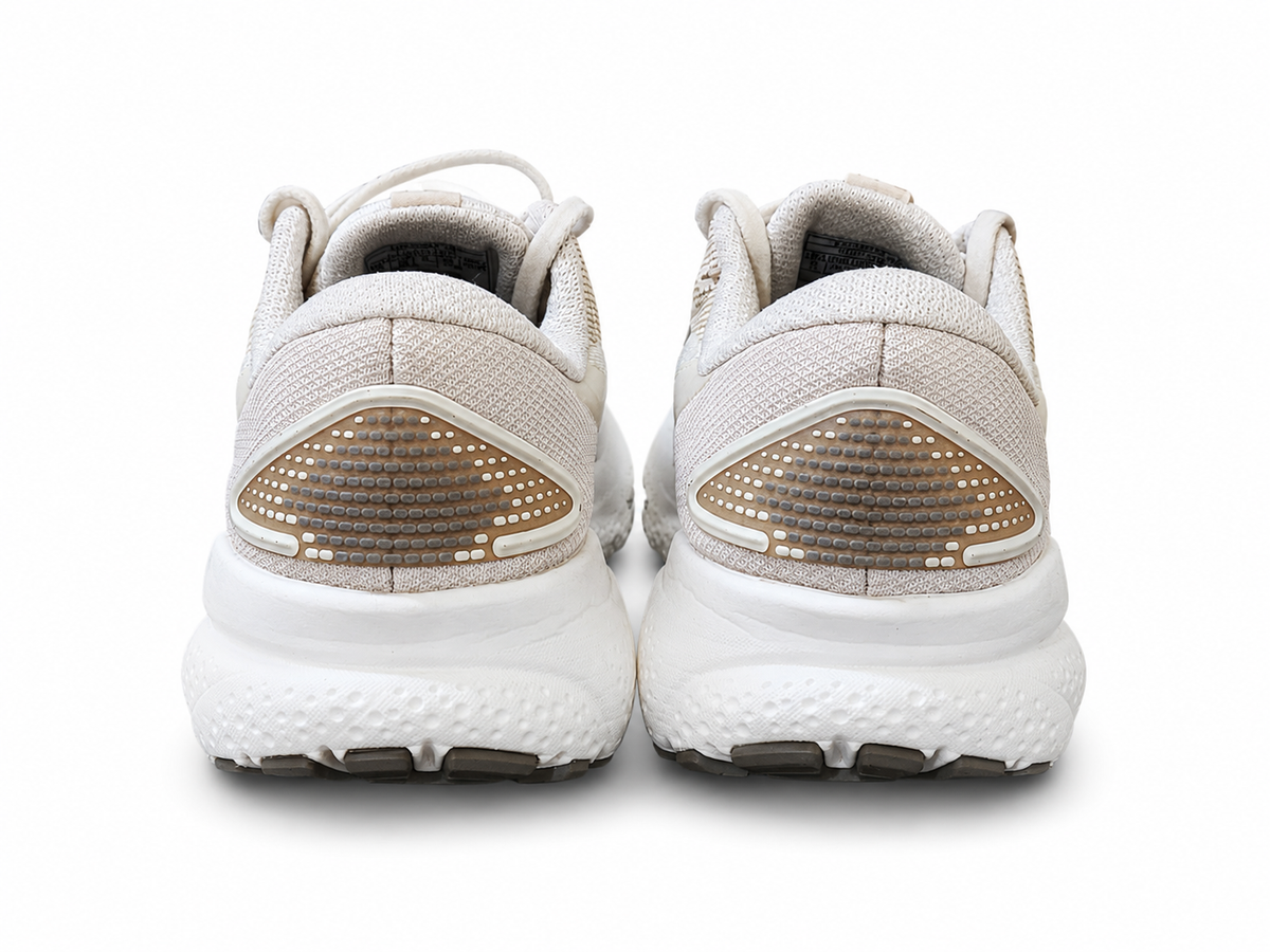 Brooks Ghost 16 Weatherized Running Shoes