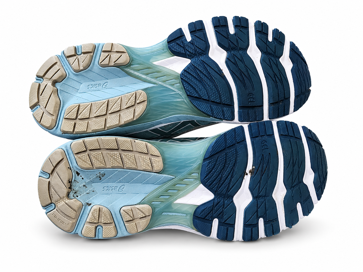ASICS Women’s GT-2000 9 Running Shoes
