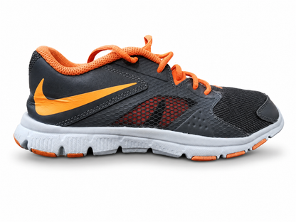 Nike Flex Supreme Training Shoes Grey & Orange – Lightweight Gym & Workout Sneakers