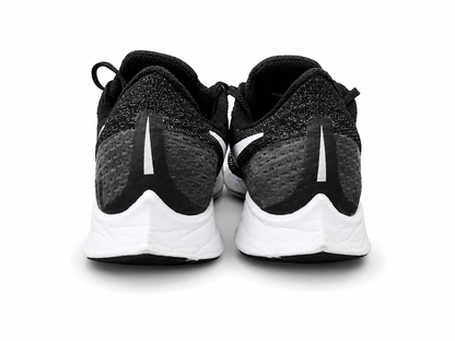 Nike Men's Air Zoom Pegasus 35 Running Shoes