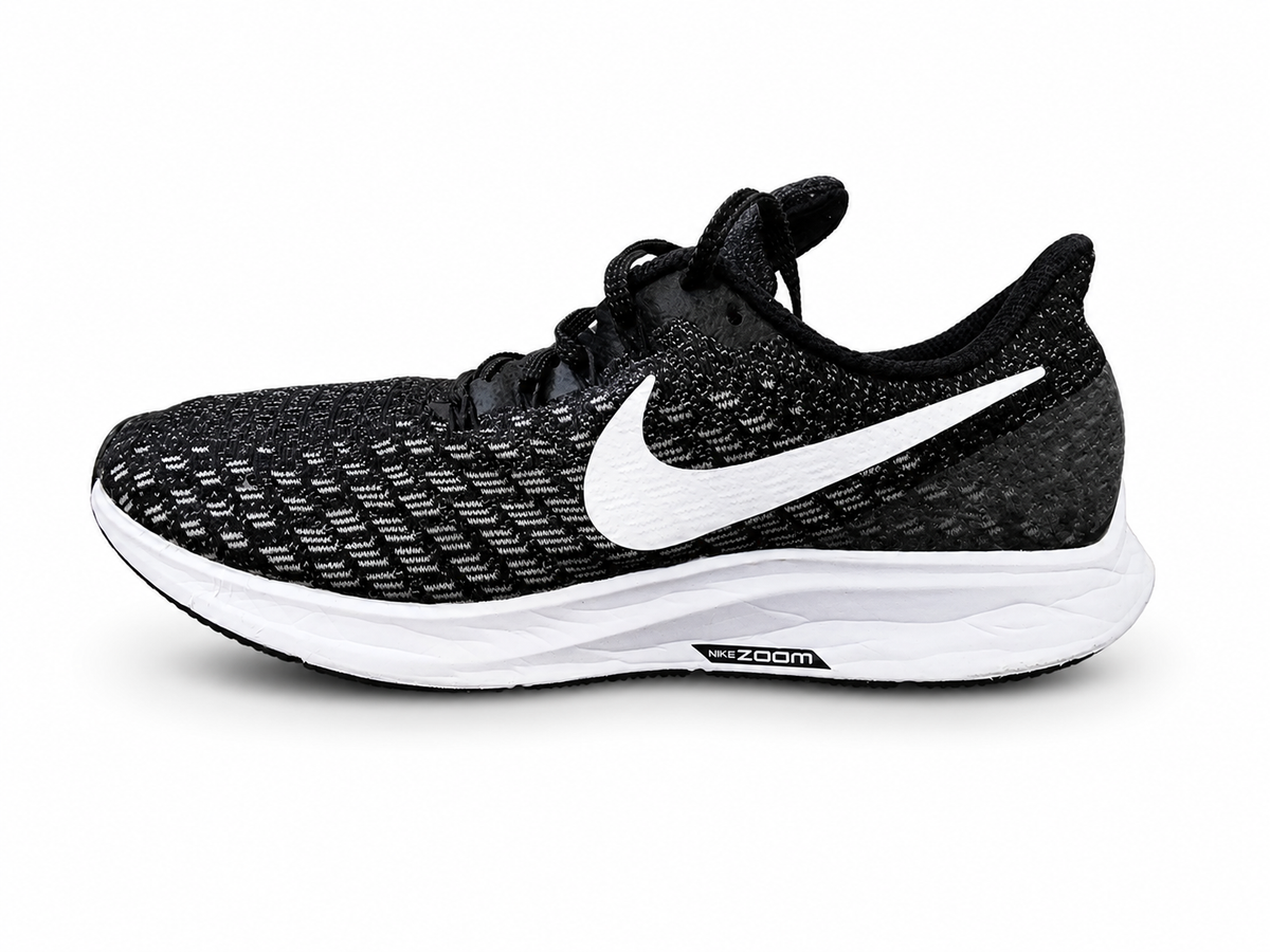 Nike Men's Air Zoom Pegasus 35 Running Shoes