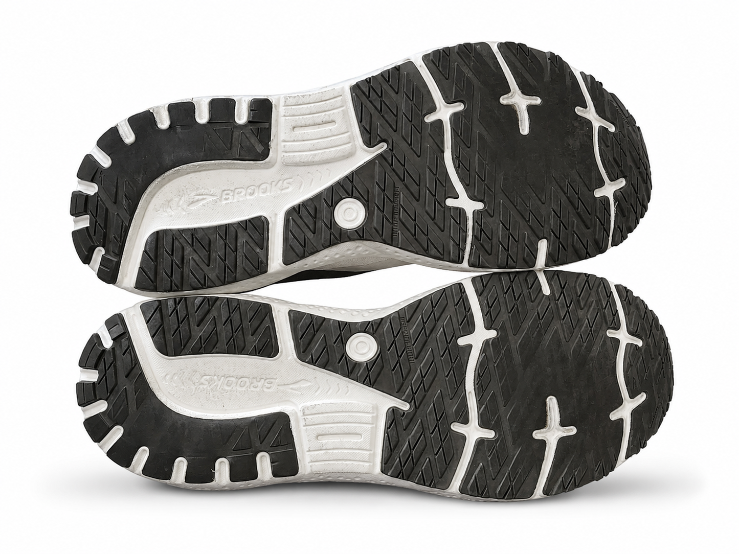 Brooks Ghost 16 Weatherized Running Shoes